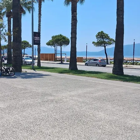 Appartamento One-bedroom Partial Seaview