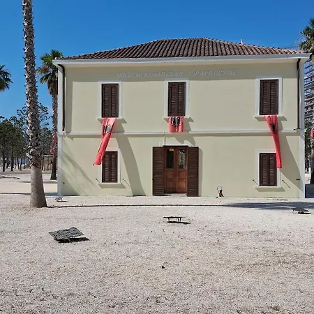One-bedroom Partial Seaview Appartamento